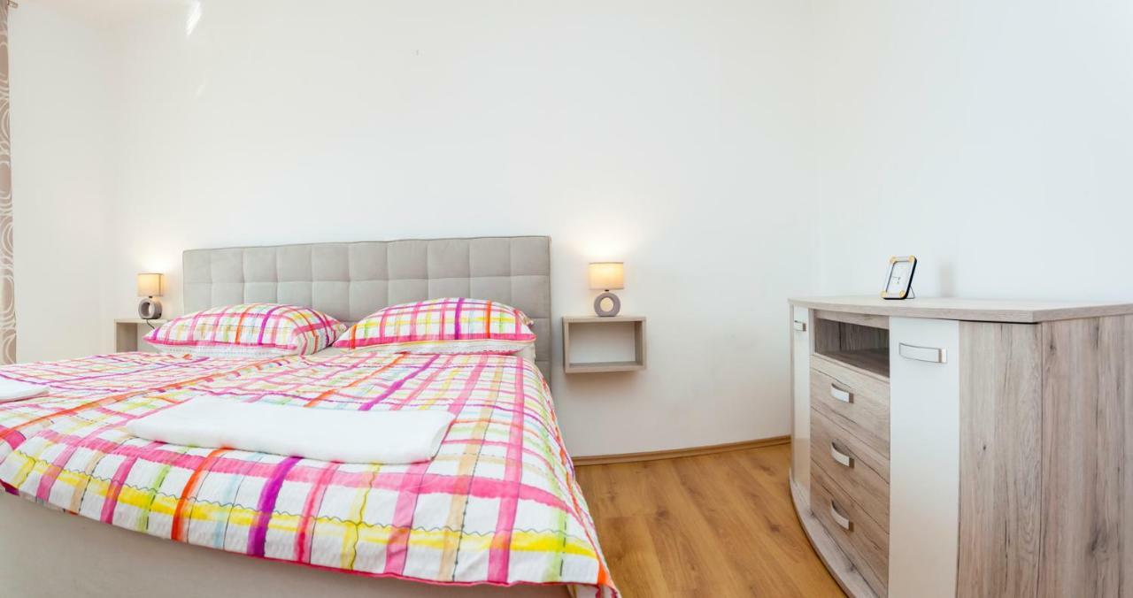 Holiday Apartment Ivica Milohnici 외부 사진