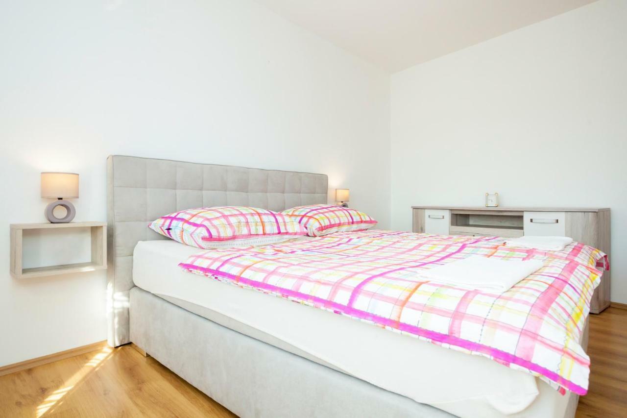 Holiday Apartment Ivica Milohnici 외부 사진